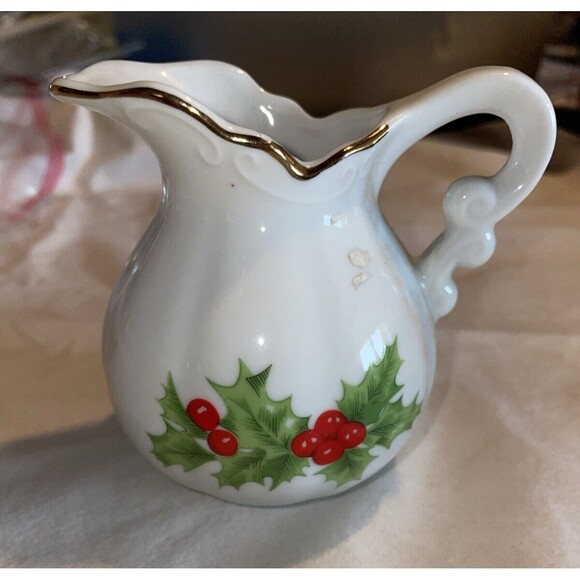 Vintage Small Holly Ceramic Pitcher Made In Japan CUTE!! - Picture 1 of 7